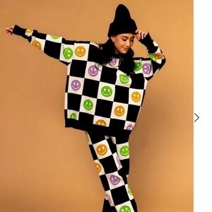 Dressed in LALA Smiley Checkered Set